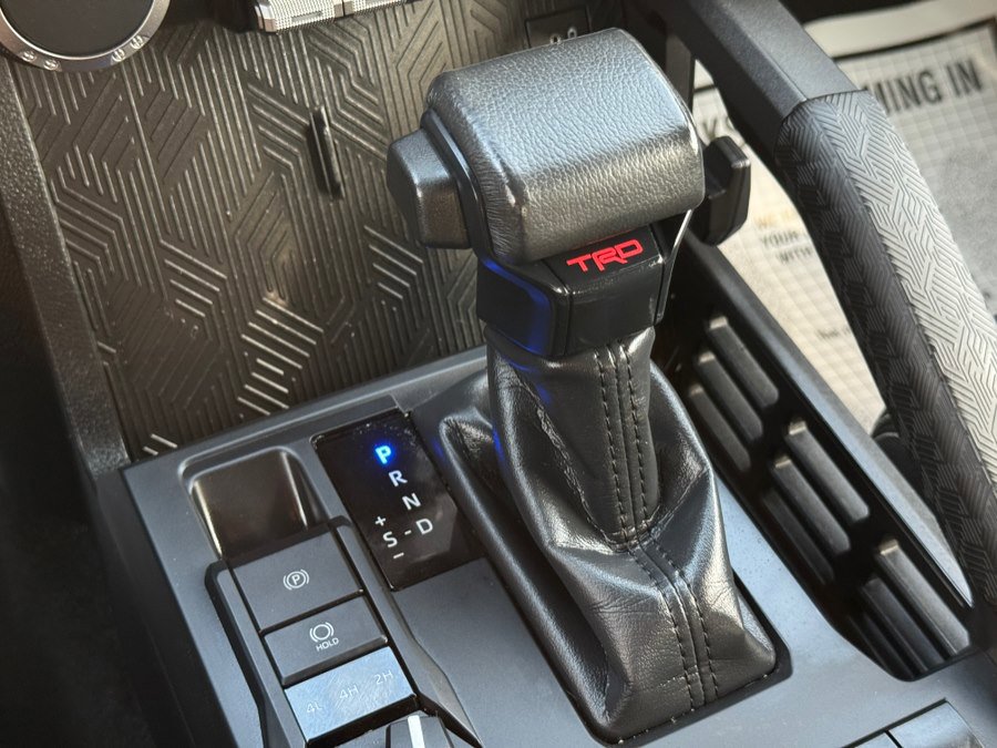 Used 2024 Toyota Tacoma TRD Off-Road AWD/4WD image 61