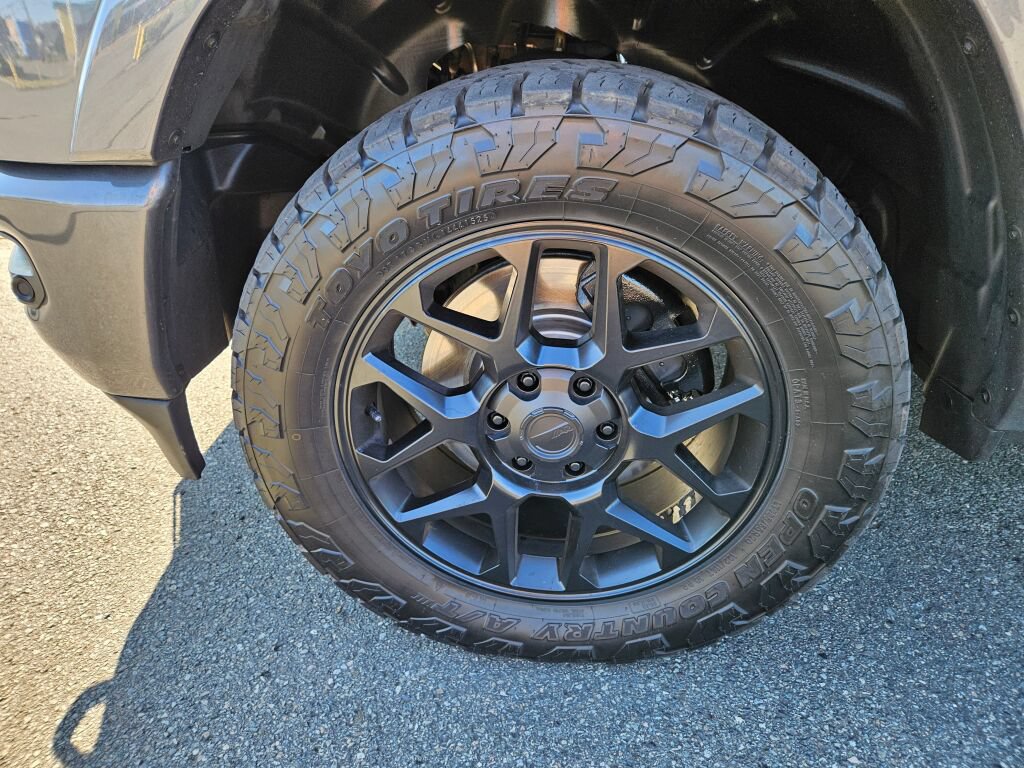 Used 2019 RAM 1500 Limited AWD/4WD image 8