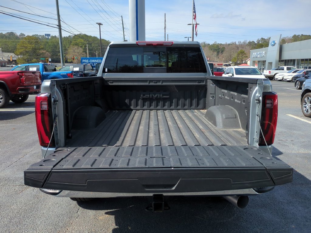 Used 2025 GMC Sierra 2500 SLT w/ SLT Premium Package AWD/4WD image 15