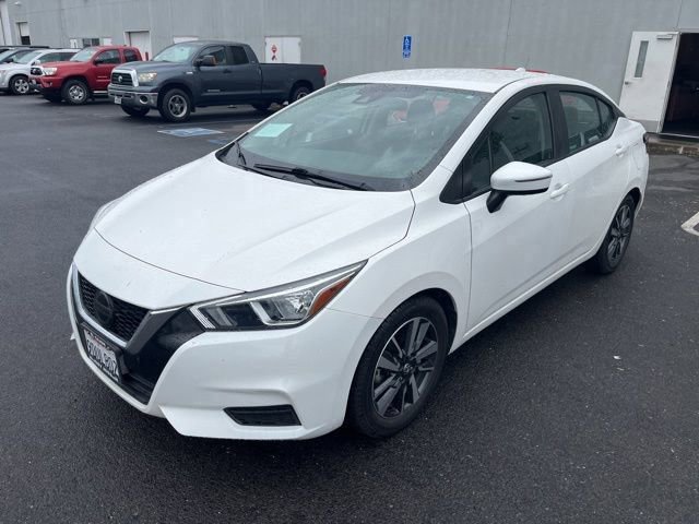 Used 2021 Nissan Versa SV image 1