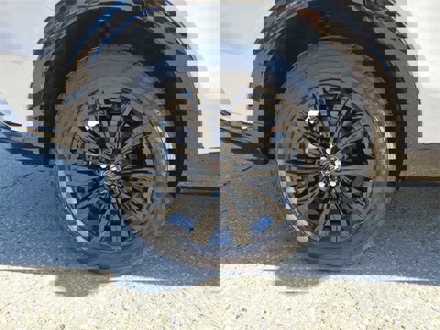 New 2026 Buick Envista Sport Touring image 6