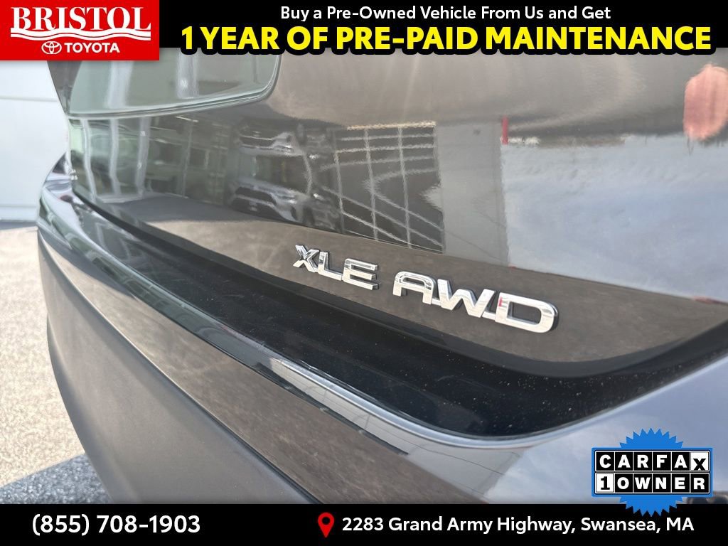 Used 2022 Toyota Highlander XLE image 9