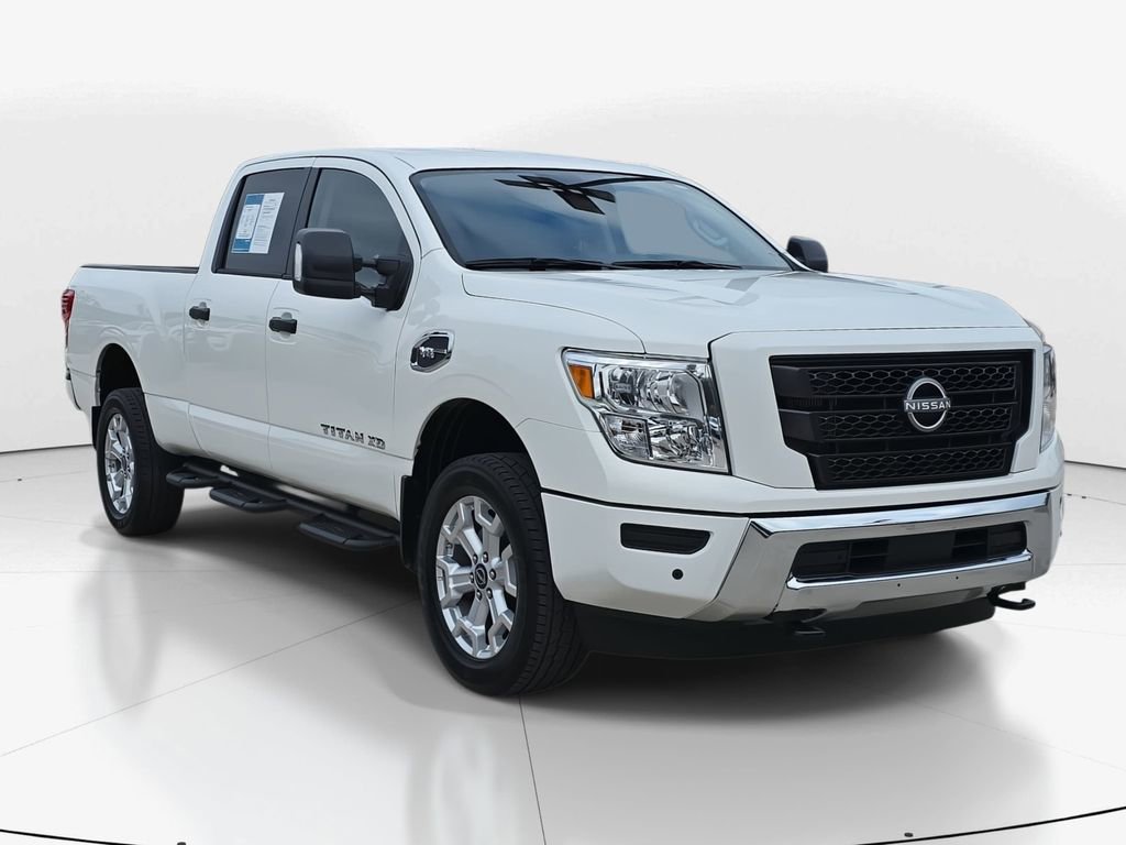 Used 2024 Nissan Titan SV w/ SV Convenience Package video 2