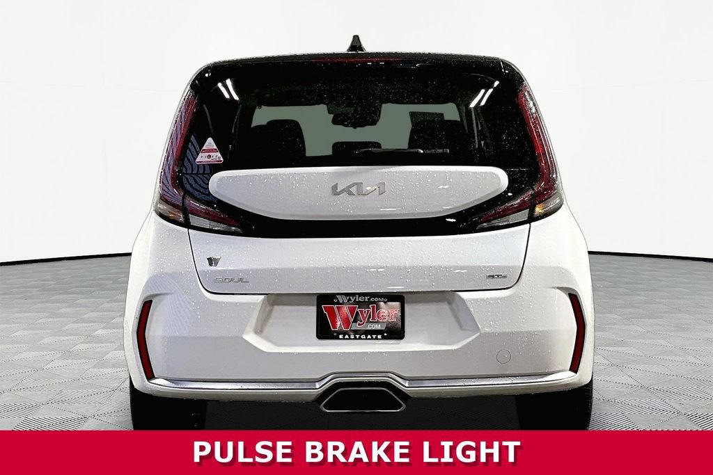 Used 2024 Kia Soul GT-Line FWD image 5