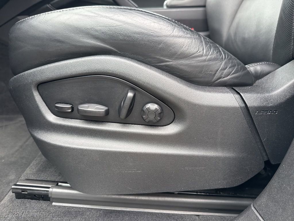 Used 2022 Porsche Cayenne S image 16