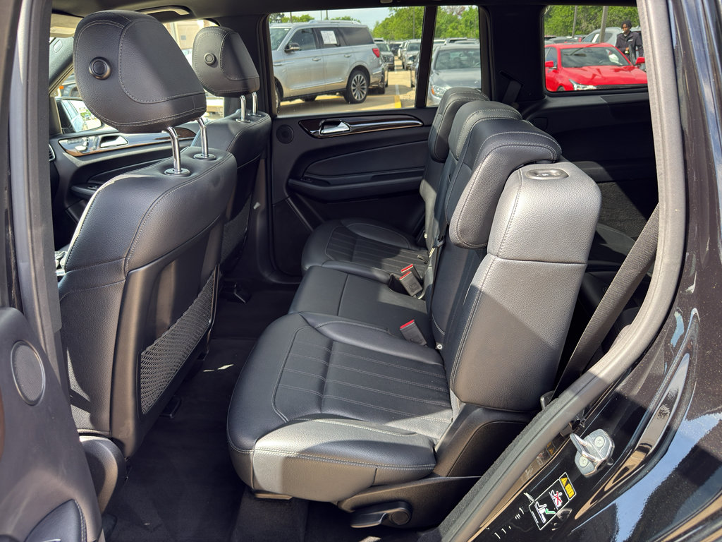 Used 2018 Mercedes-Benz GLS 450 4MATIC w/ Premium Package image 12