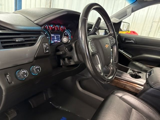 Used 2019 Chevrolet Suburban LT image 44