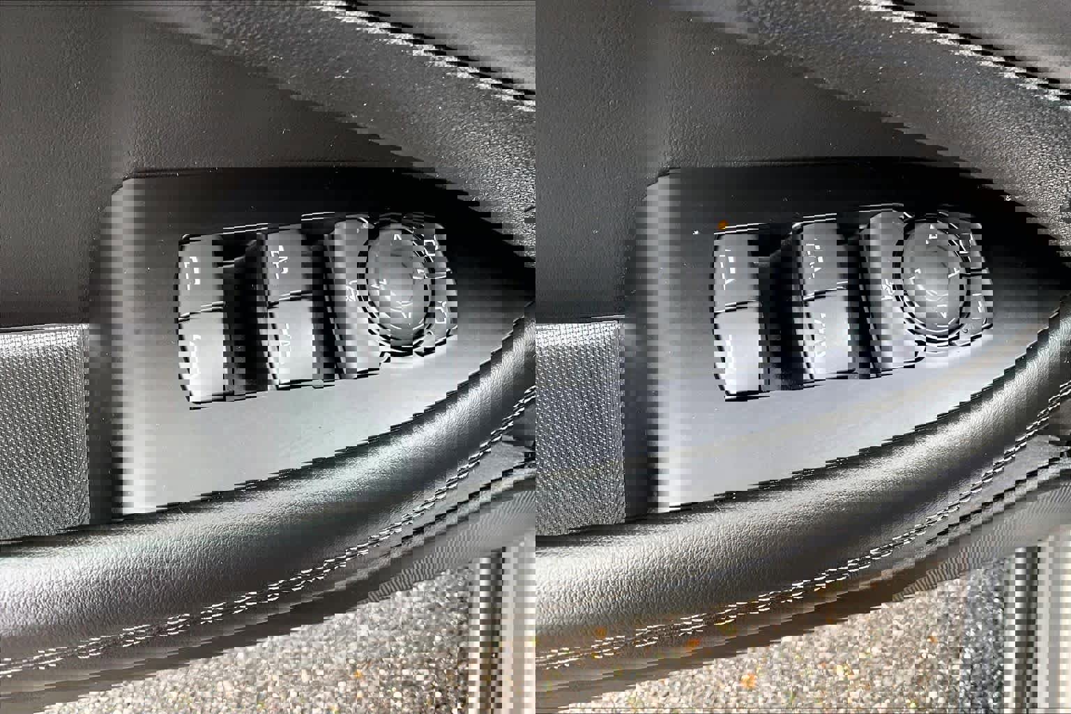 Used 2017 Buick LaCrosse Essence image 31