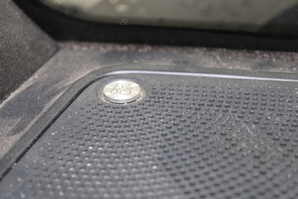 Used 2023 Ford Bronco Badlands image 29