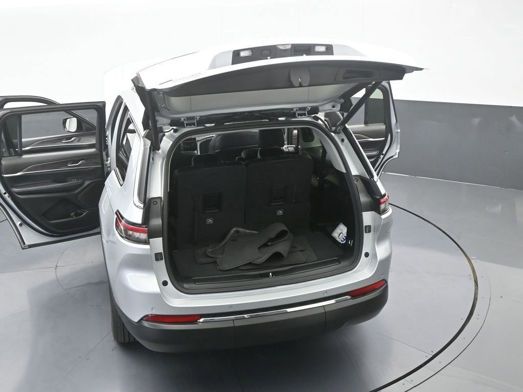 Used 2023 Jeep Grand Cherokee L Limited image 69