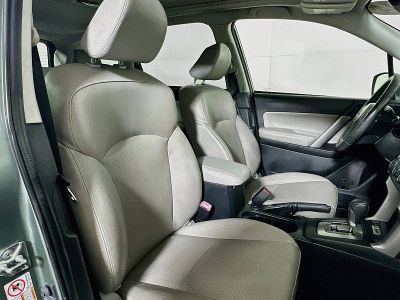 Used 2014 Subaru Forester 2.5i Limited AWD/4WD image 29
