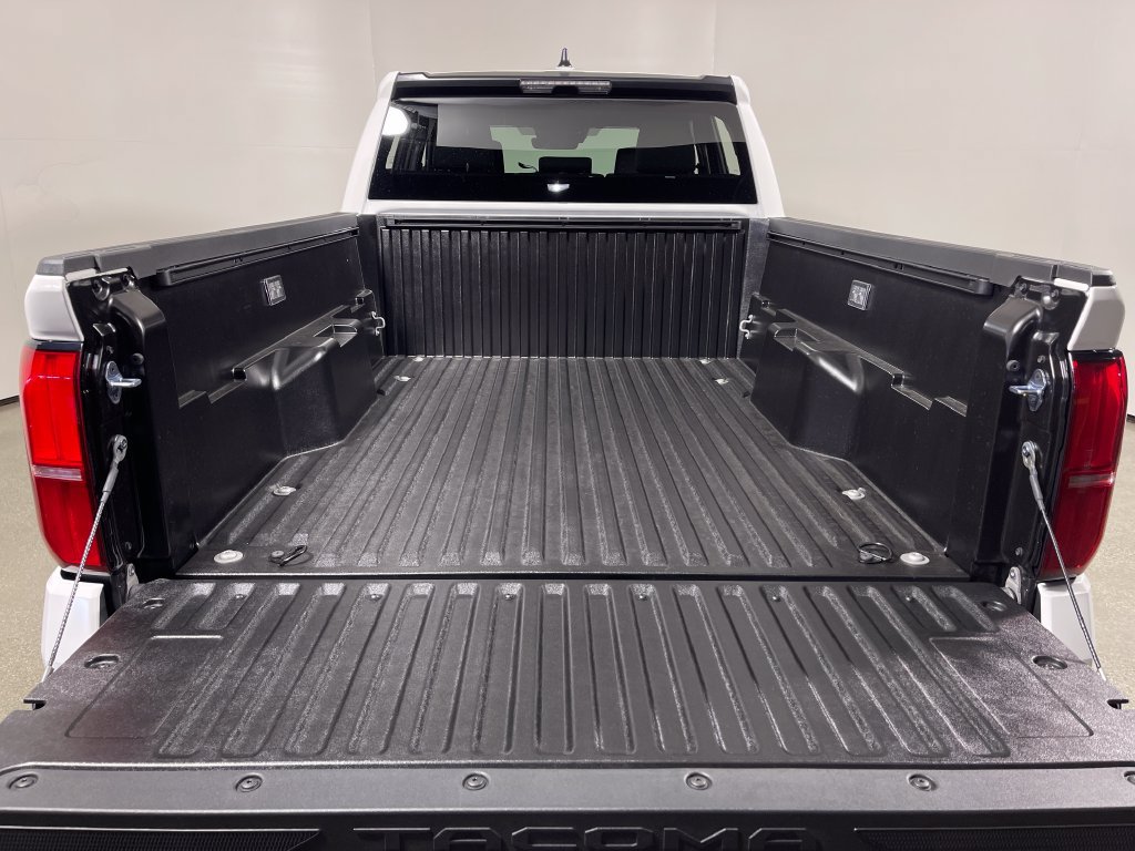 New 2026 Toyota Tacoma SR5 AWD/4WD image 10