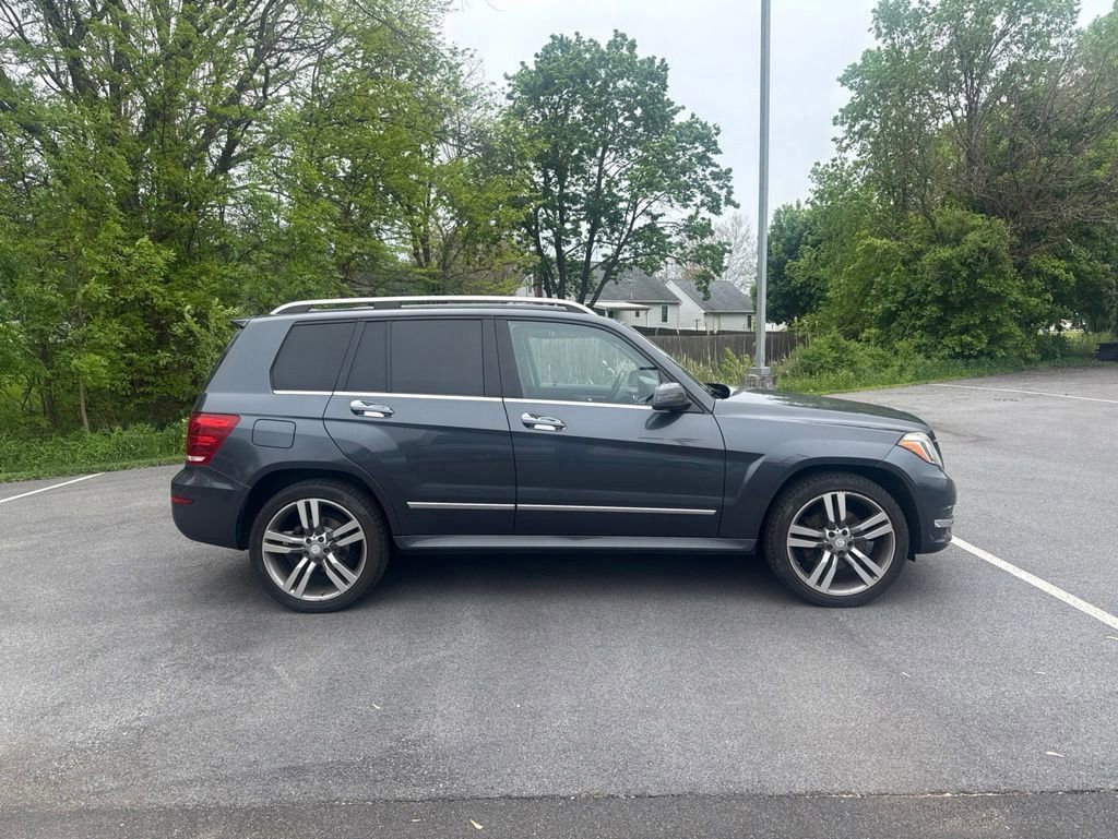 Used 2014 Mercedes-Benz GLK 350 4MATIC image 3