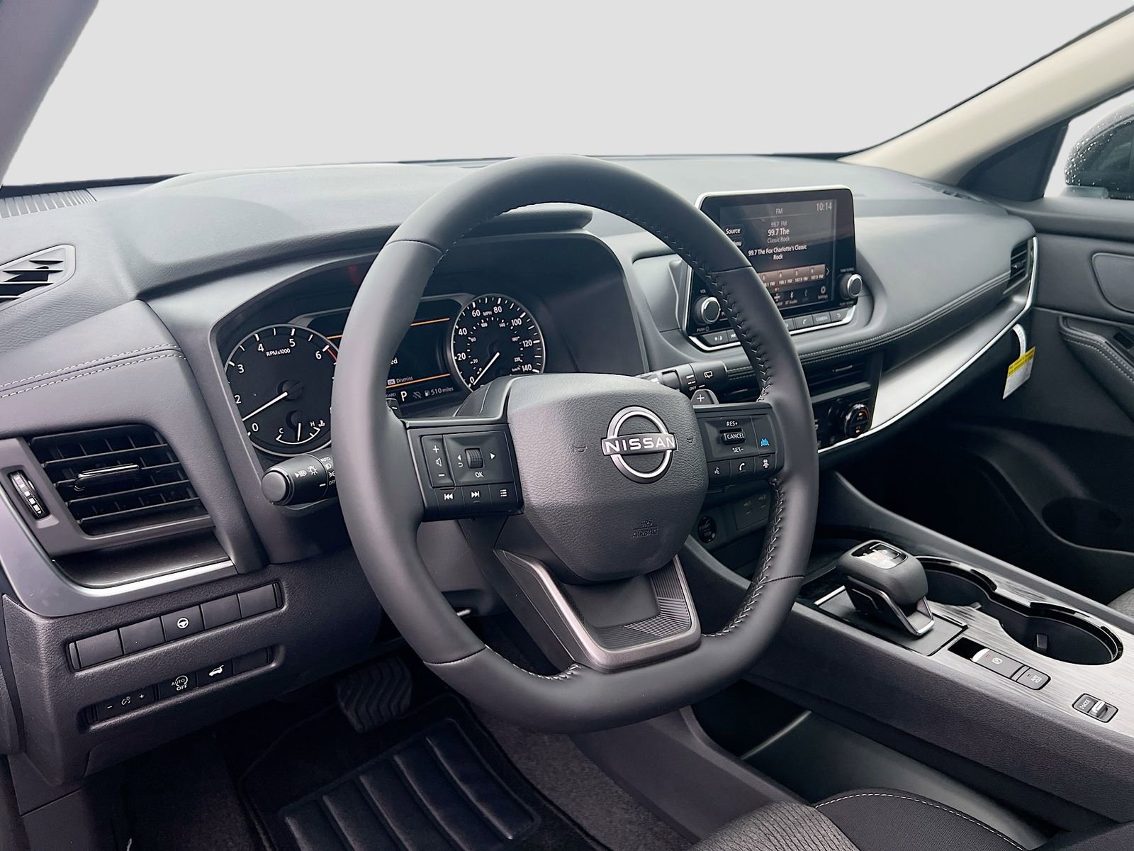 New 2026 Nissan Rogue SV FWD image 9