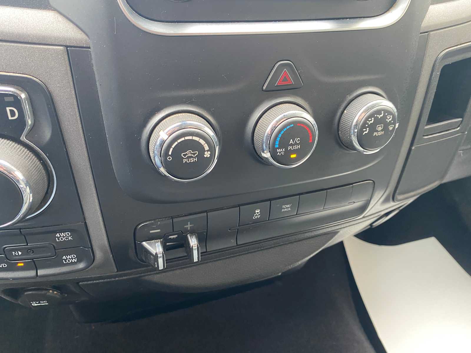 Used 2019 RAM 1500 Express w/ Express Value Package AWD/4WD image 21