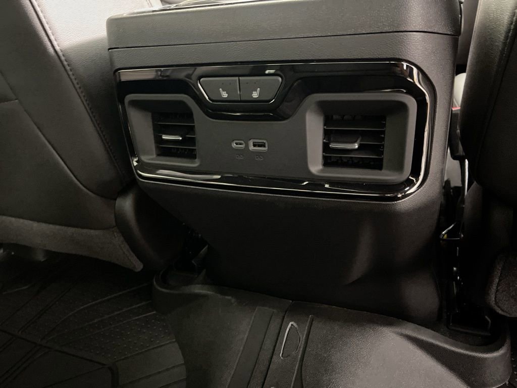 New 2026 Chevrolet Silverado 1500 ZR2 image 18