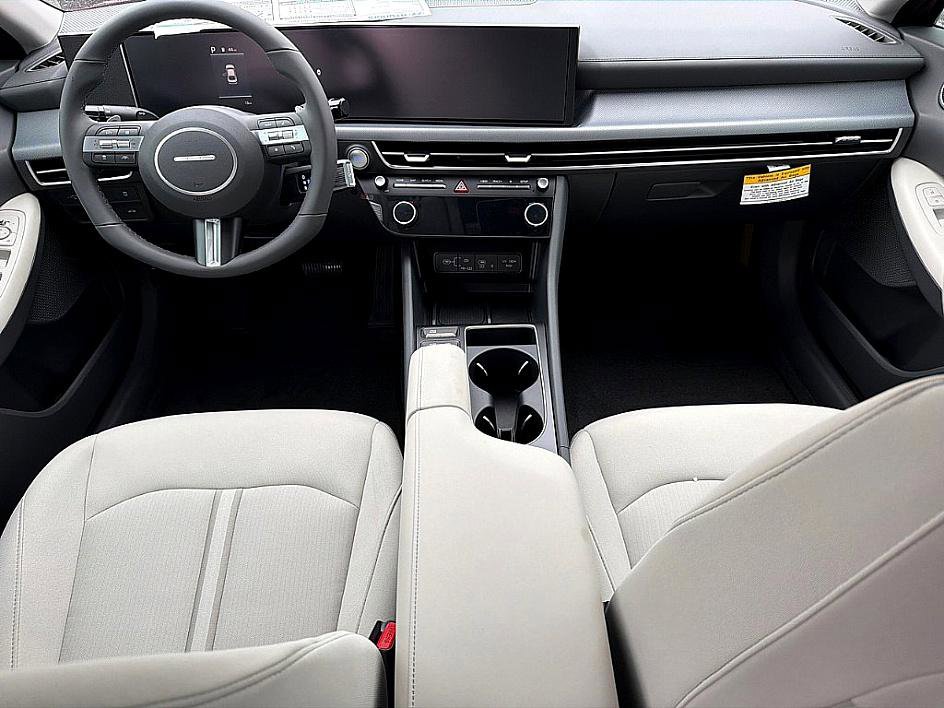 New 2026 Hyundai Sonata SEL FWD image 7
