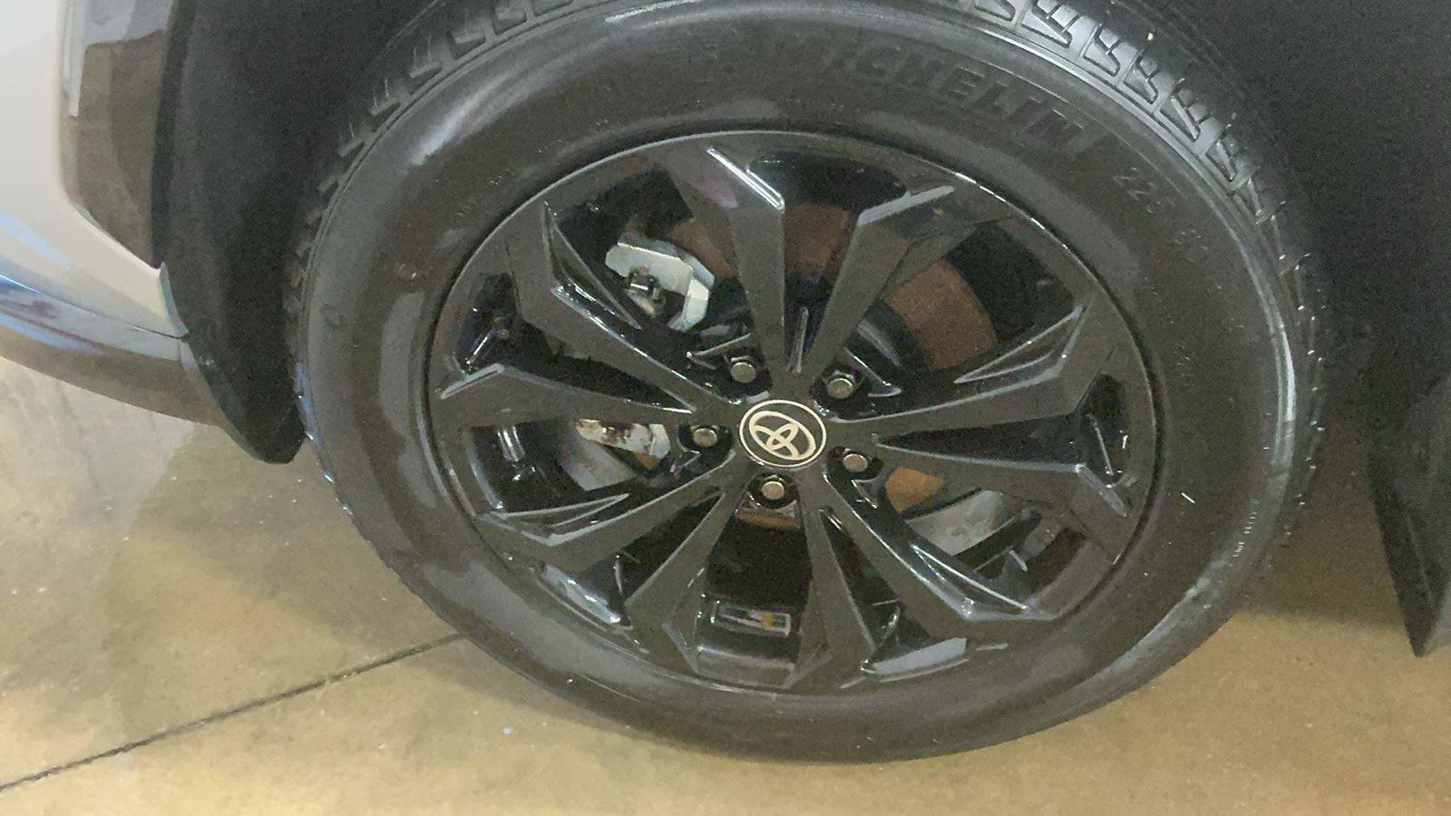 Used 2025 Toyota RAV4 XSE w/ Advanced Technology Package image 7