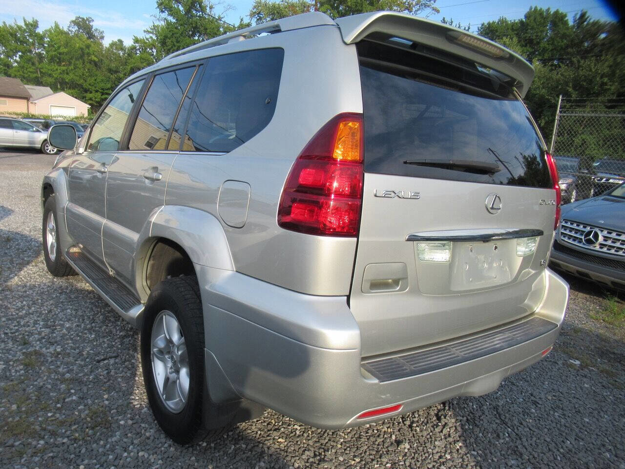 Used 2005 Lexus GX 470 image 5