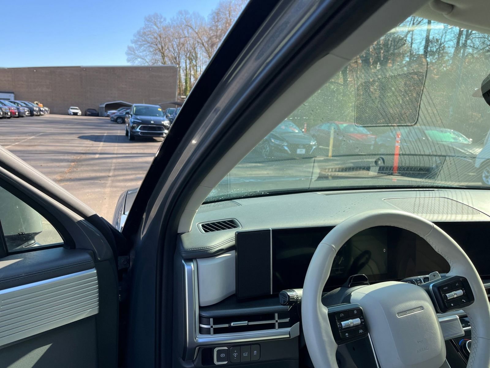 Used 2025 Hyundai Santa Fe SEL image 35