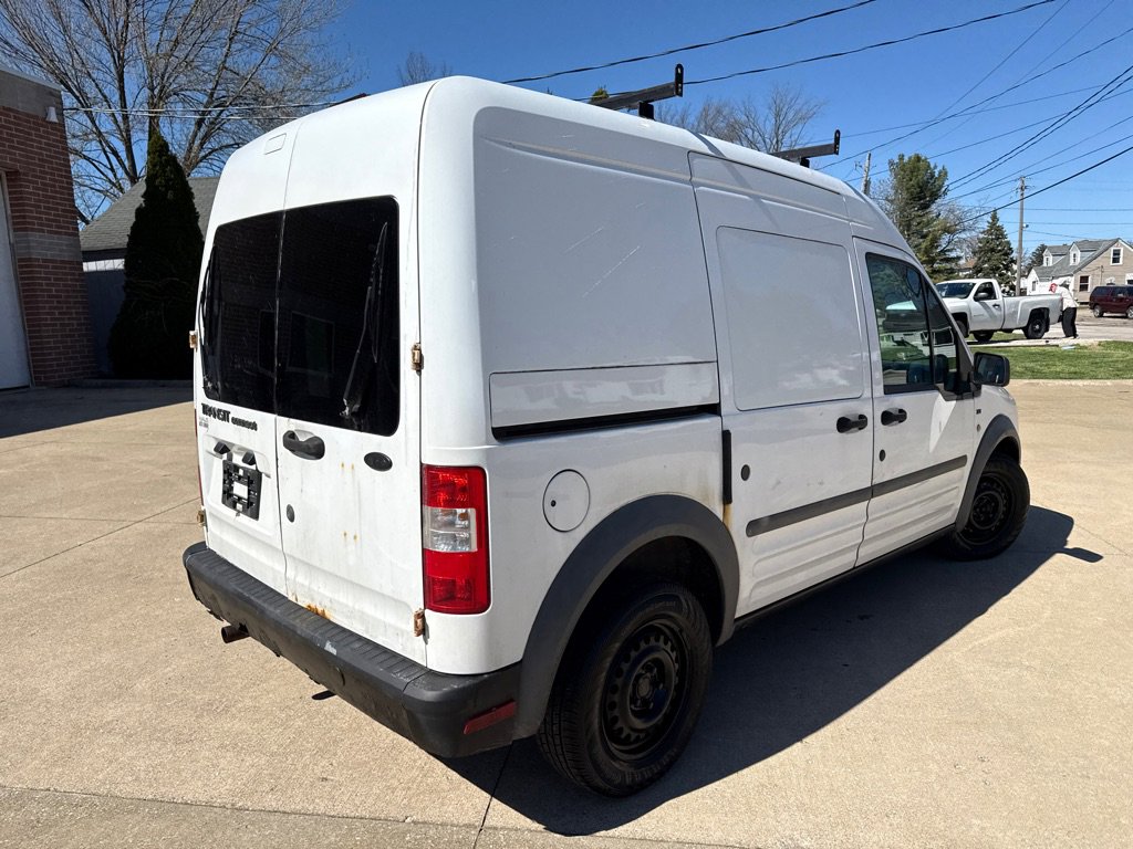 Used 2010 Ford Transit Connect XLT image 6