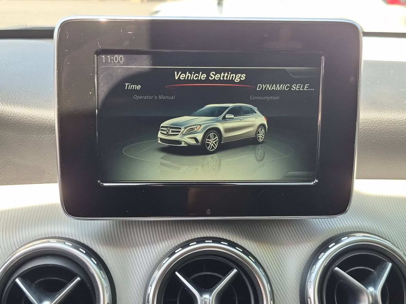 Used 2016 Mercedes-Benz GLA 250 4MATIC image 19