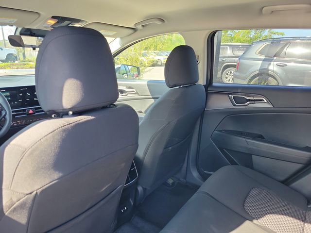 Used 2026 Kia Sportage LX image 30