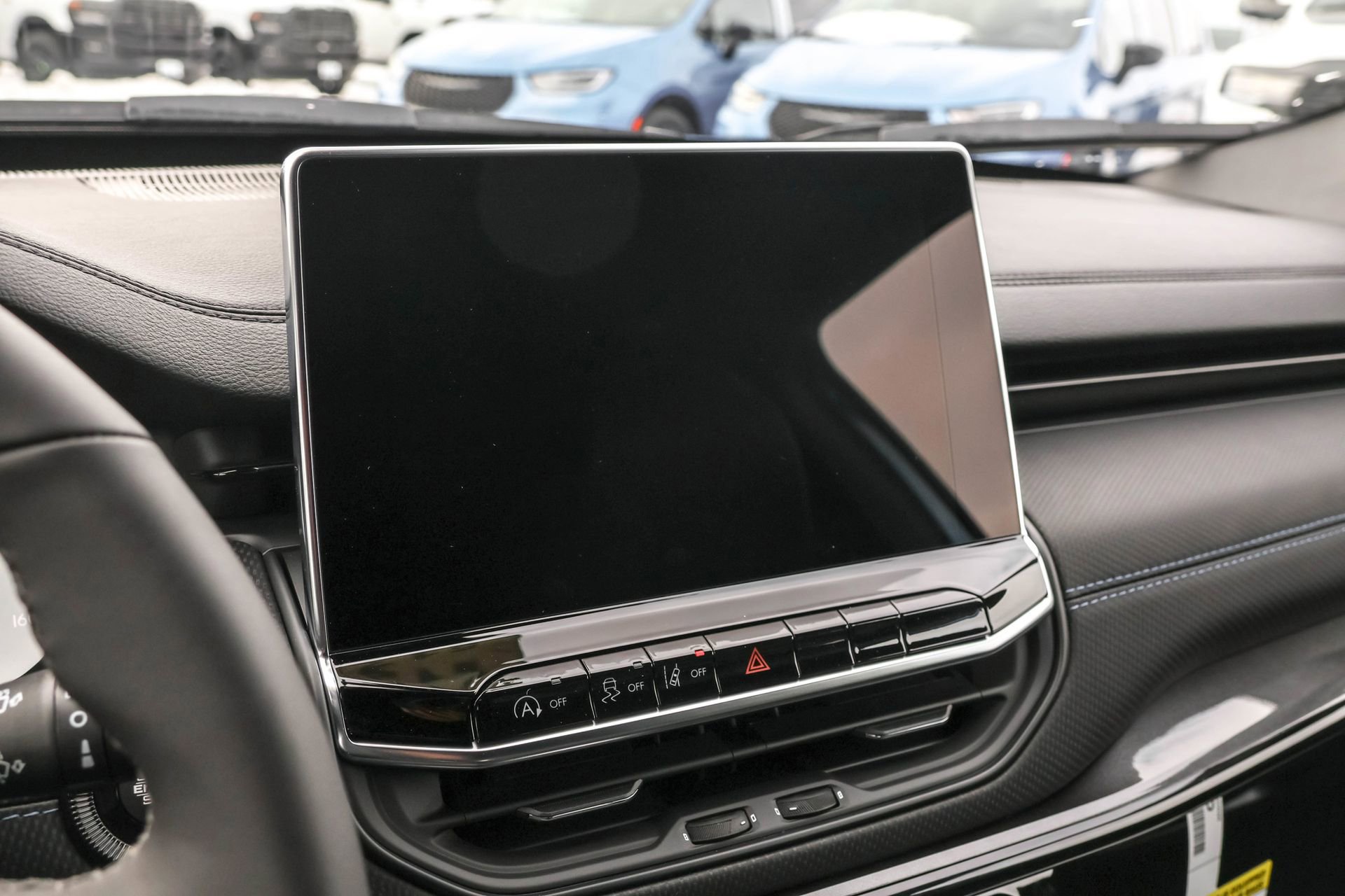 New 2026 Jeep Compass Latitude image 15