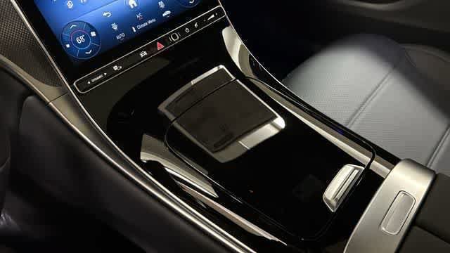 Certified 2026 Mercedes-Benz GLC 300 4MATIC image 24