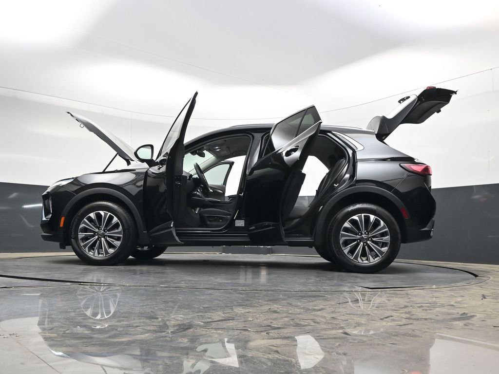 Used 2025 Buick Envision Preferred AWD/4WD image 49
