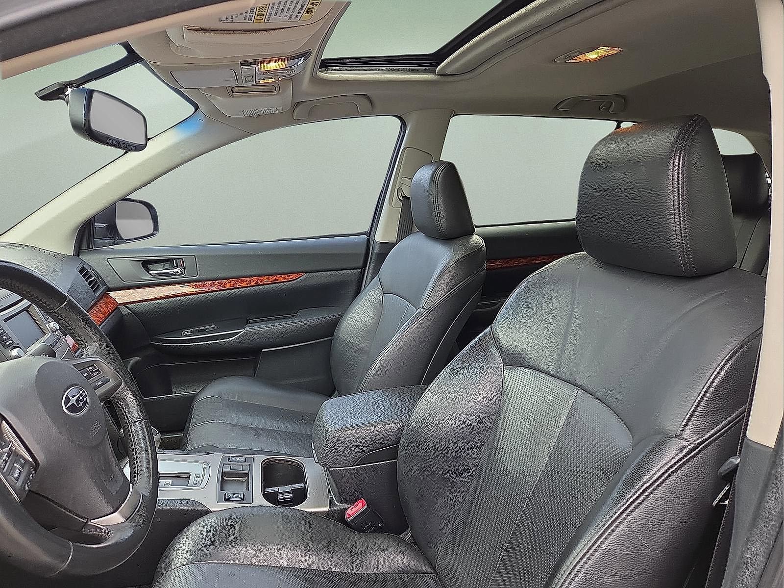 Used 2012 Subaru Outback 2.5i Limited w/ Moonroof Pkg image 13