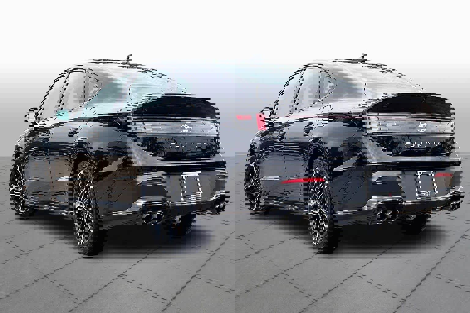 Used 2024 Hyundai Sonata N Line image 11