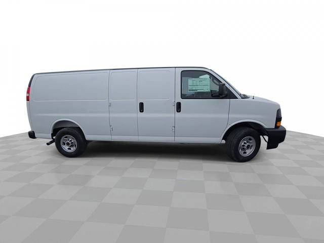 New 2025 GMC Savana 3500 Extended w/ Driver Convenience Package image 9