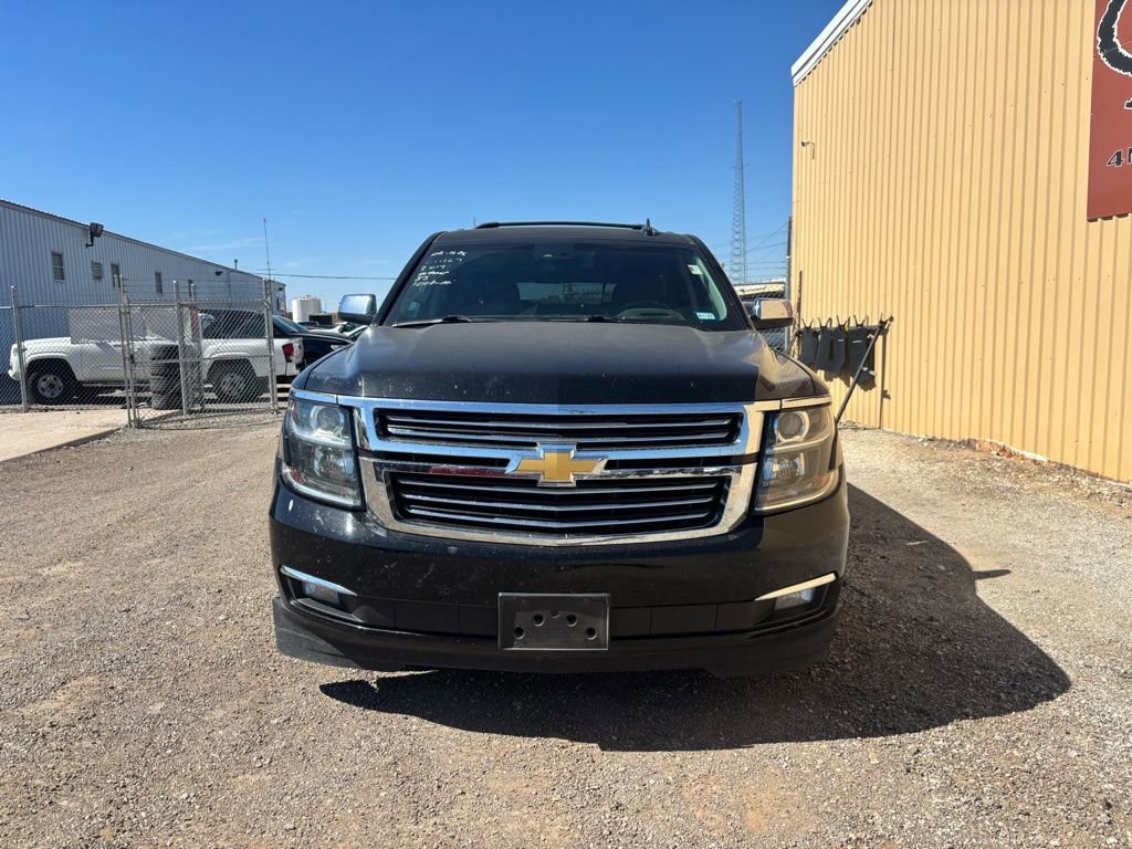 Used 2017 Chevrolet Suburban Premier image 2