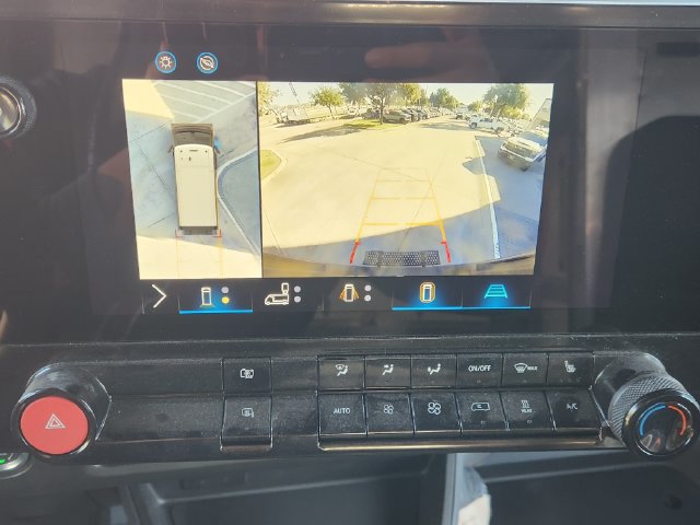 New 2025 Chevrolet Brightdrop 400 w/ Power Door Package AWD/4WD image 6