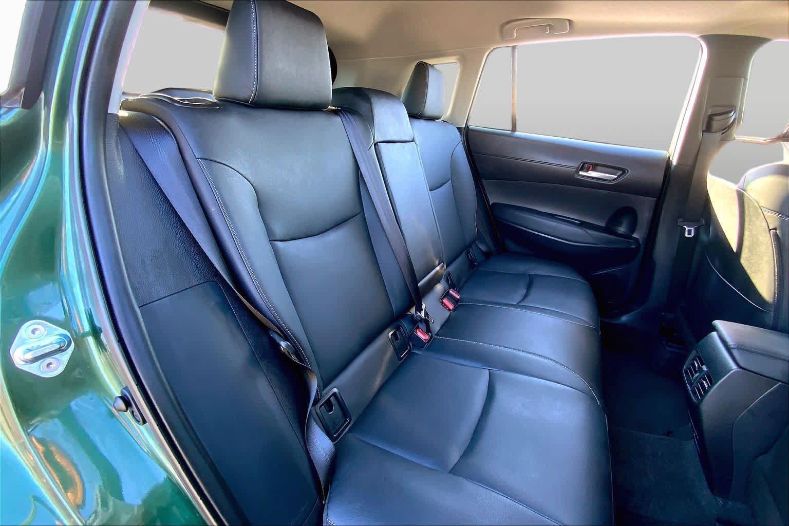 Used 2026 Toyota Corolla Cross XLE w/ Convenience Package FWD image 19
