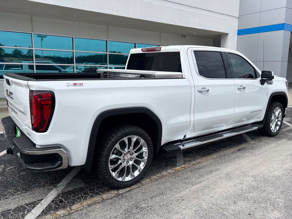 New 2026 GMC Sierra 1500 SLT w/ SLT Premium Package AWD/4WD image 4