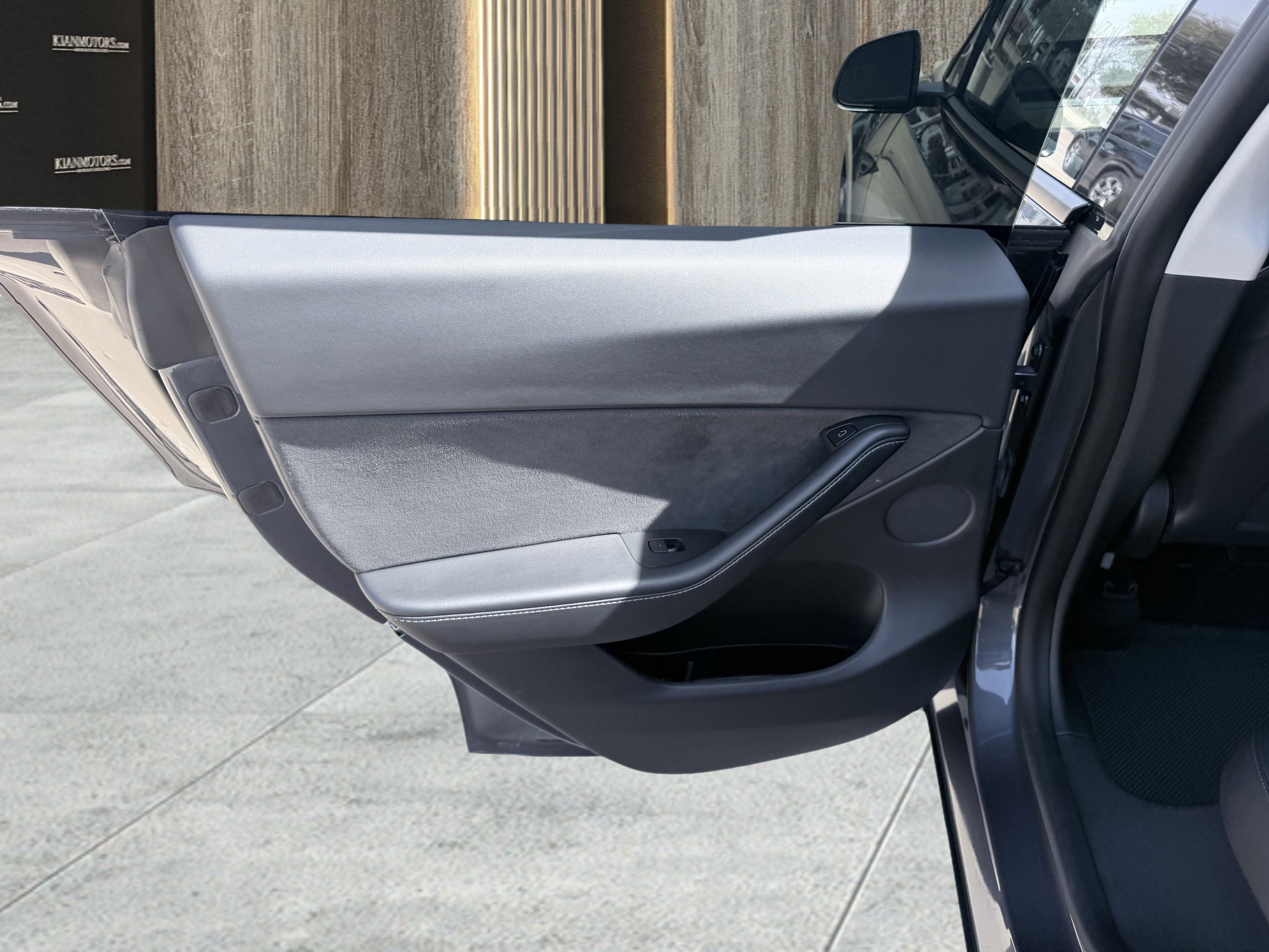 Used 2022 Tesla Model Y Performance image 25