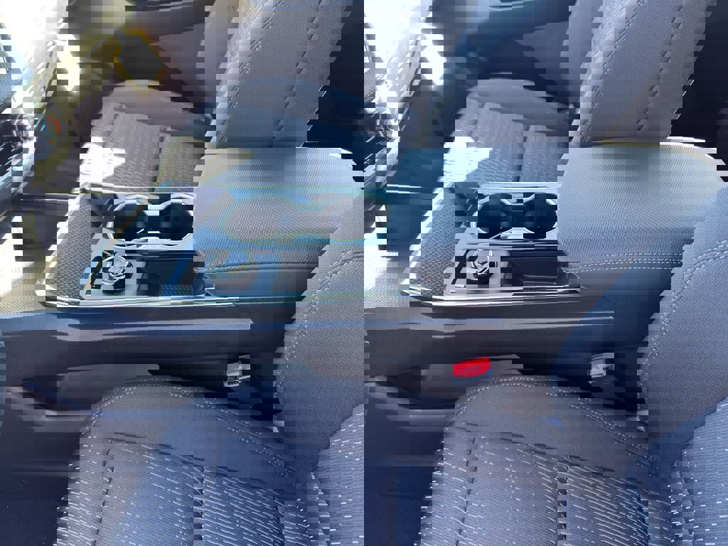 New 2026 Chevrolet Equinox LT image 12