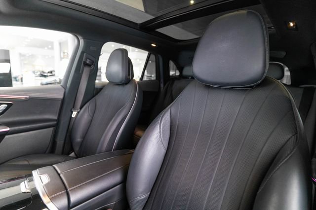 Certified 2023 Mercedes-Benz EQE 500 4MATIC SUV image 5