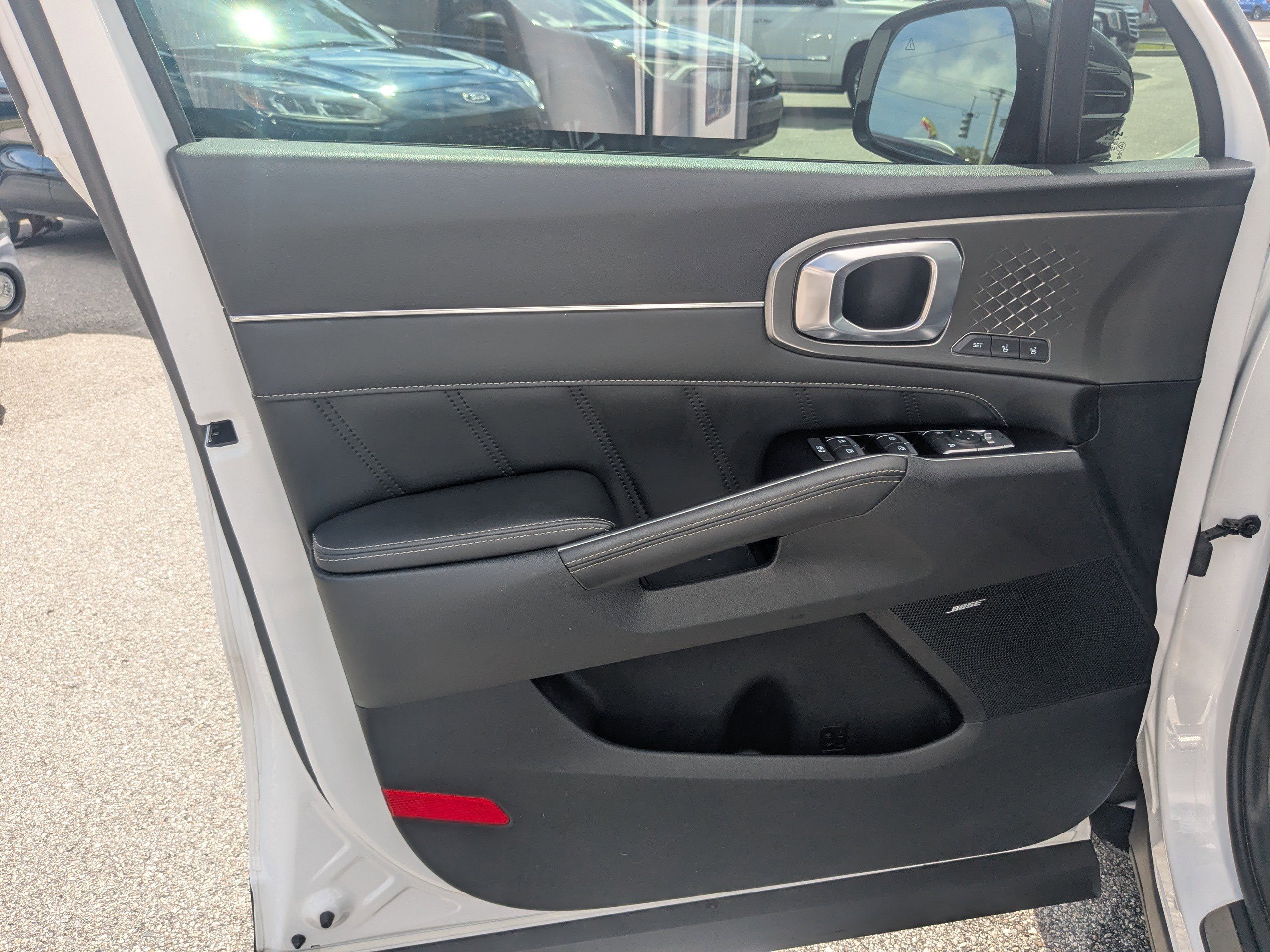 Used 2022 Kia Sorento SX image 15