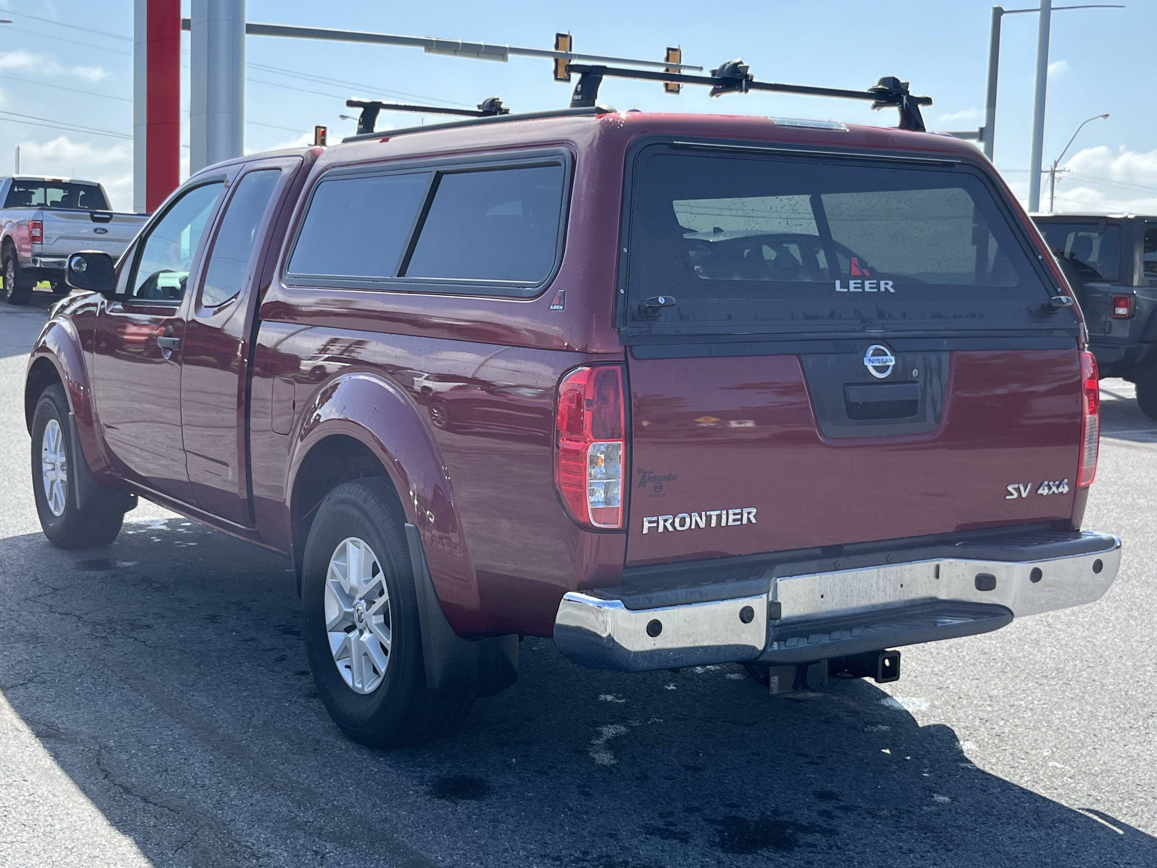 Used 2021 Nissan Frontier SV AWD/4WD image 8