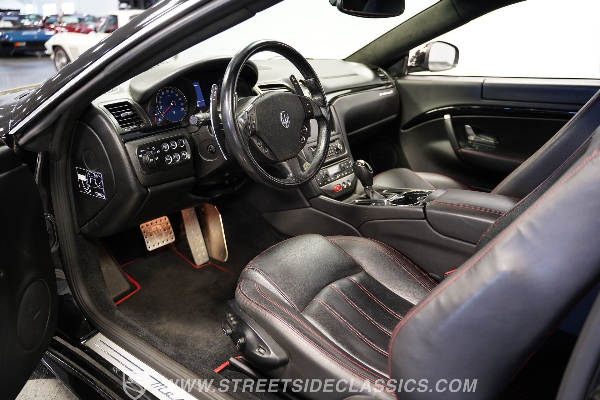 Used 2010 Maserati GranTurismo S image 4