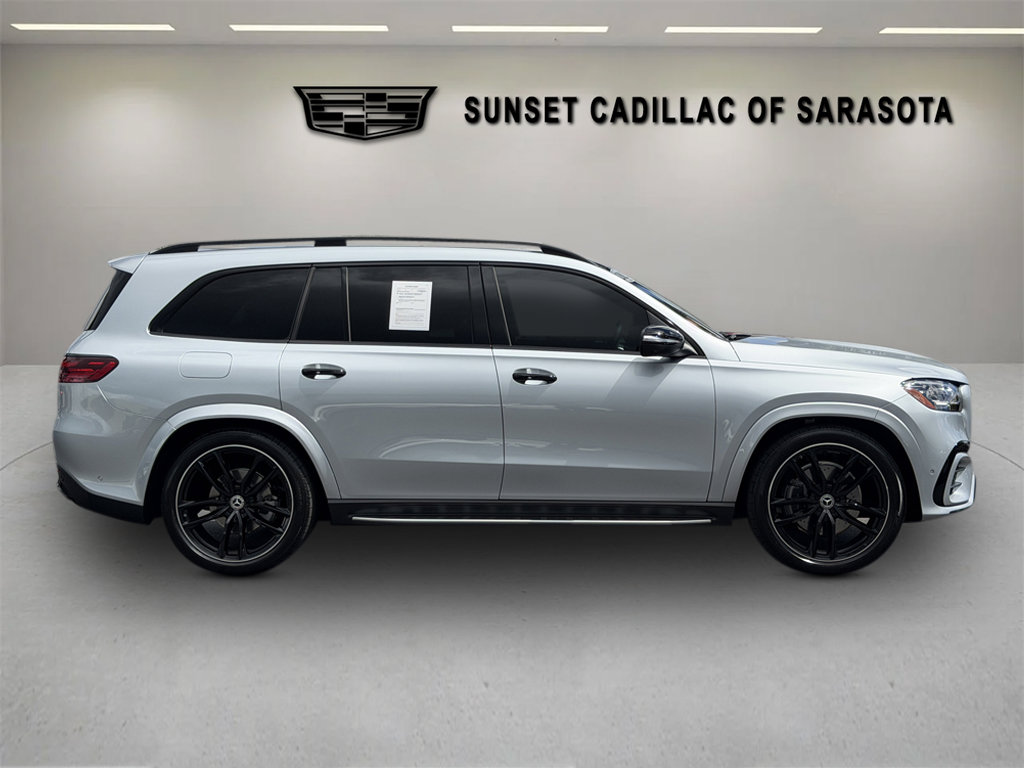 Used 2025 Mercedes-Benz GLS 450 4MATIC image 8