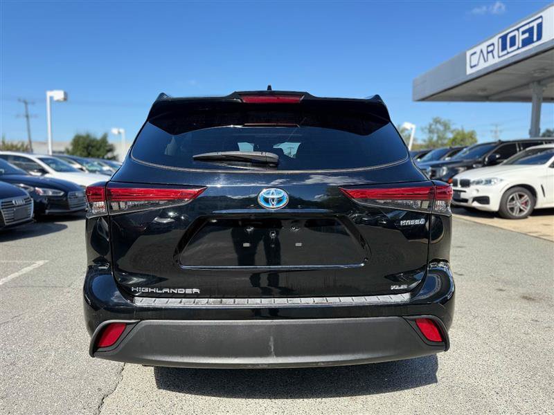Used 2023 Toyota Highlander XLE FWD image 7