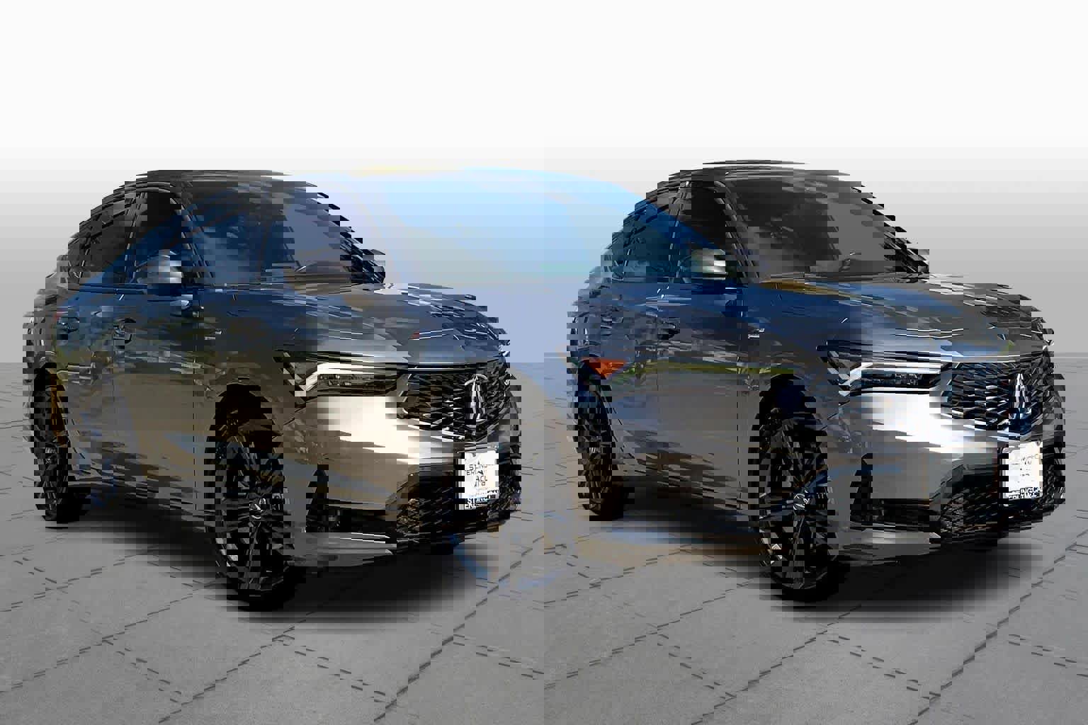 Used 2023 Acura Integra A-Spec image 2