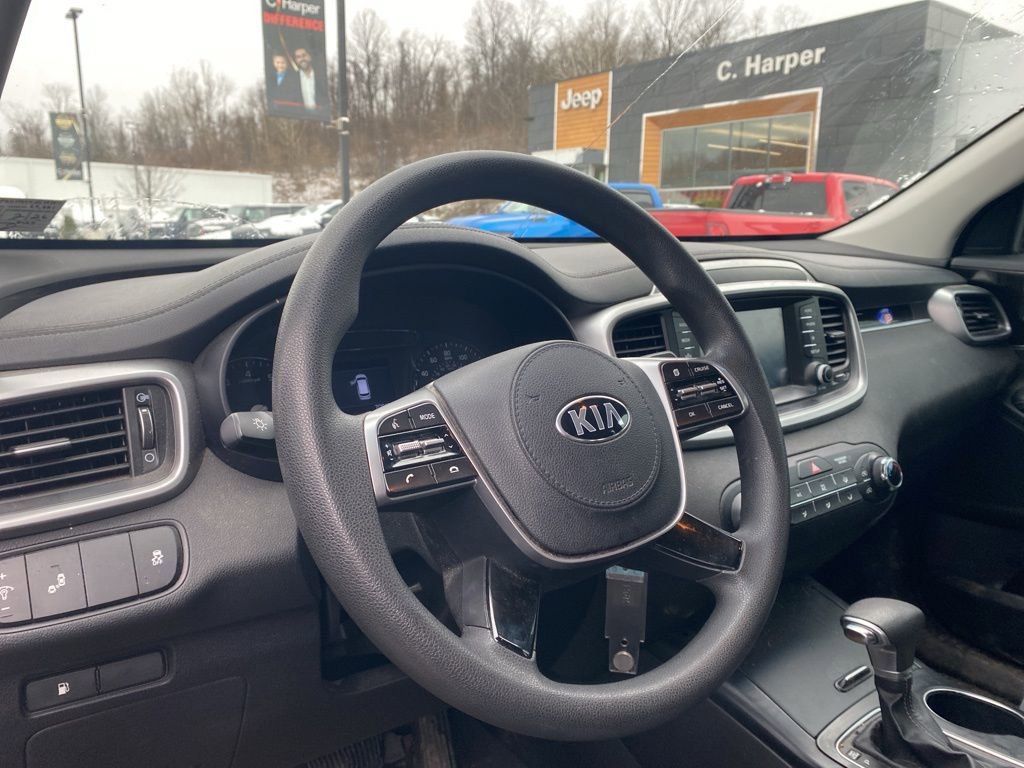 Used 2019 Kia Sorento LX image 6