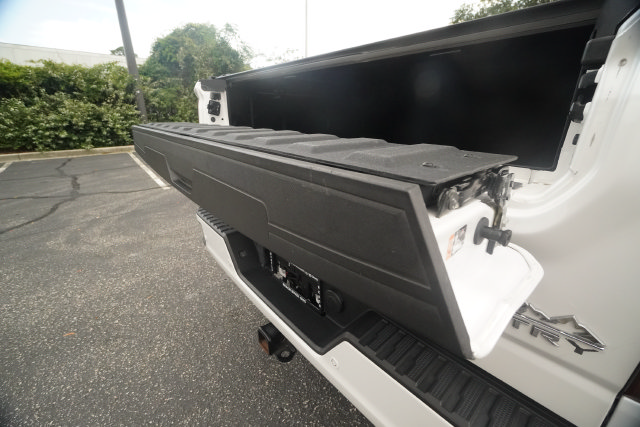 Used 2024 Chevrolet Silverado 2500 High Country w/ Technology Package AWD/4WD image 11