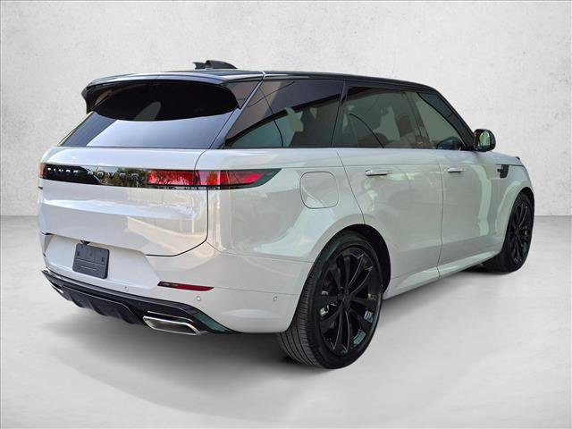 New 2027 Land Rover Range Rover Sport Dynamic SE AWD/4WD image 2