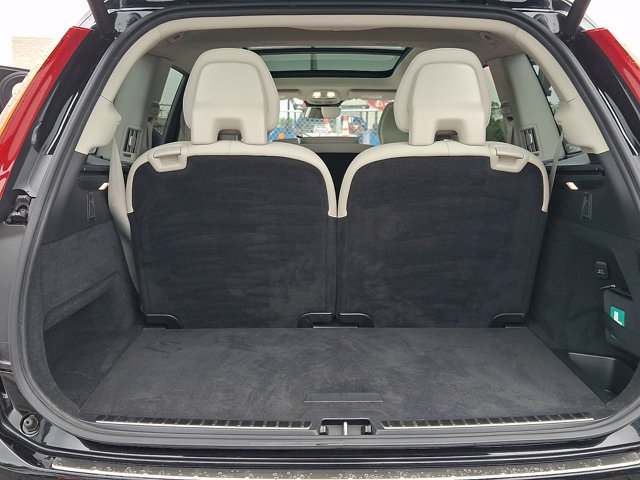 Used 2024 Volvo XC90 B5 Plus w/ Protection Package Premier AWD/4WD image 28